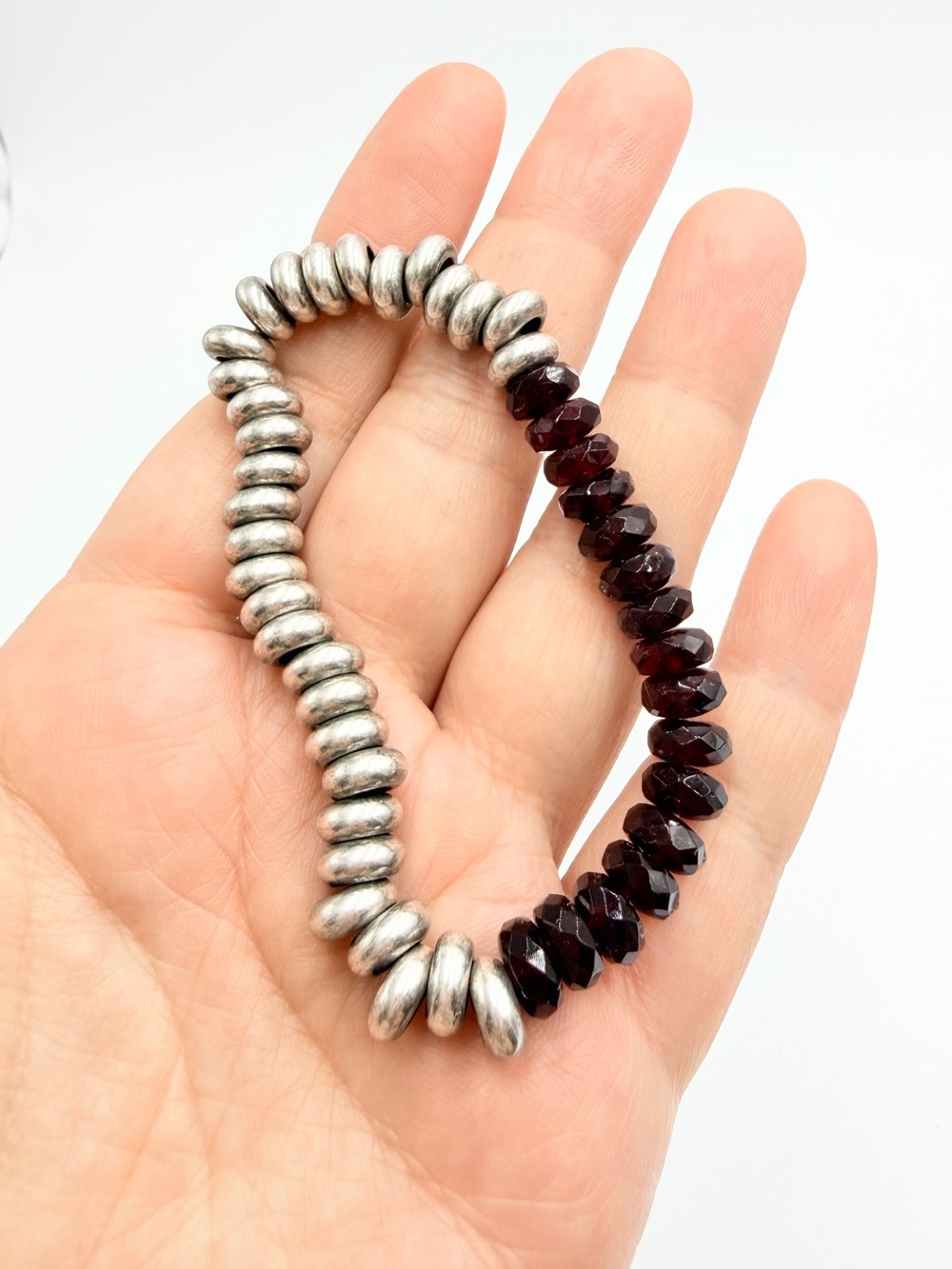 Vintage Silver Tone & Deep Burgundy Faceted Beaded Stretch Bracelet